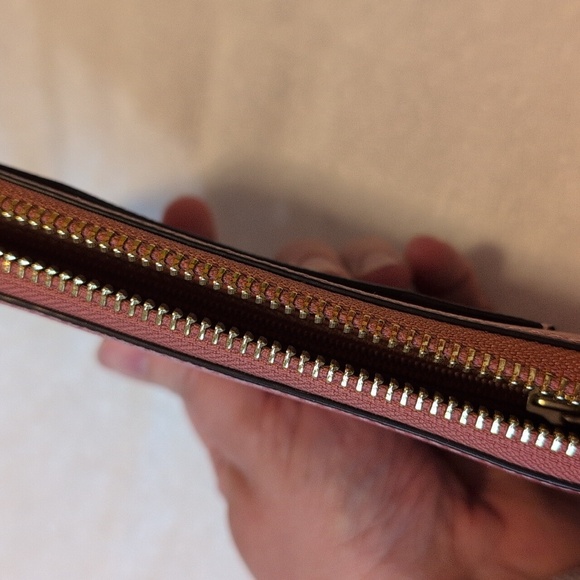 Coach Sparkle Pink Accordion Zippy Wallet - Picture 8 of 11